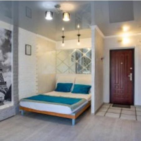 Студия На Проспекте Мира Mykolaiv Exterior photo